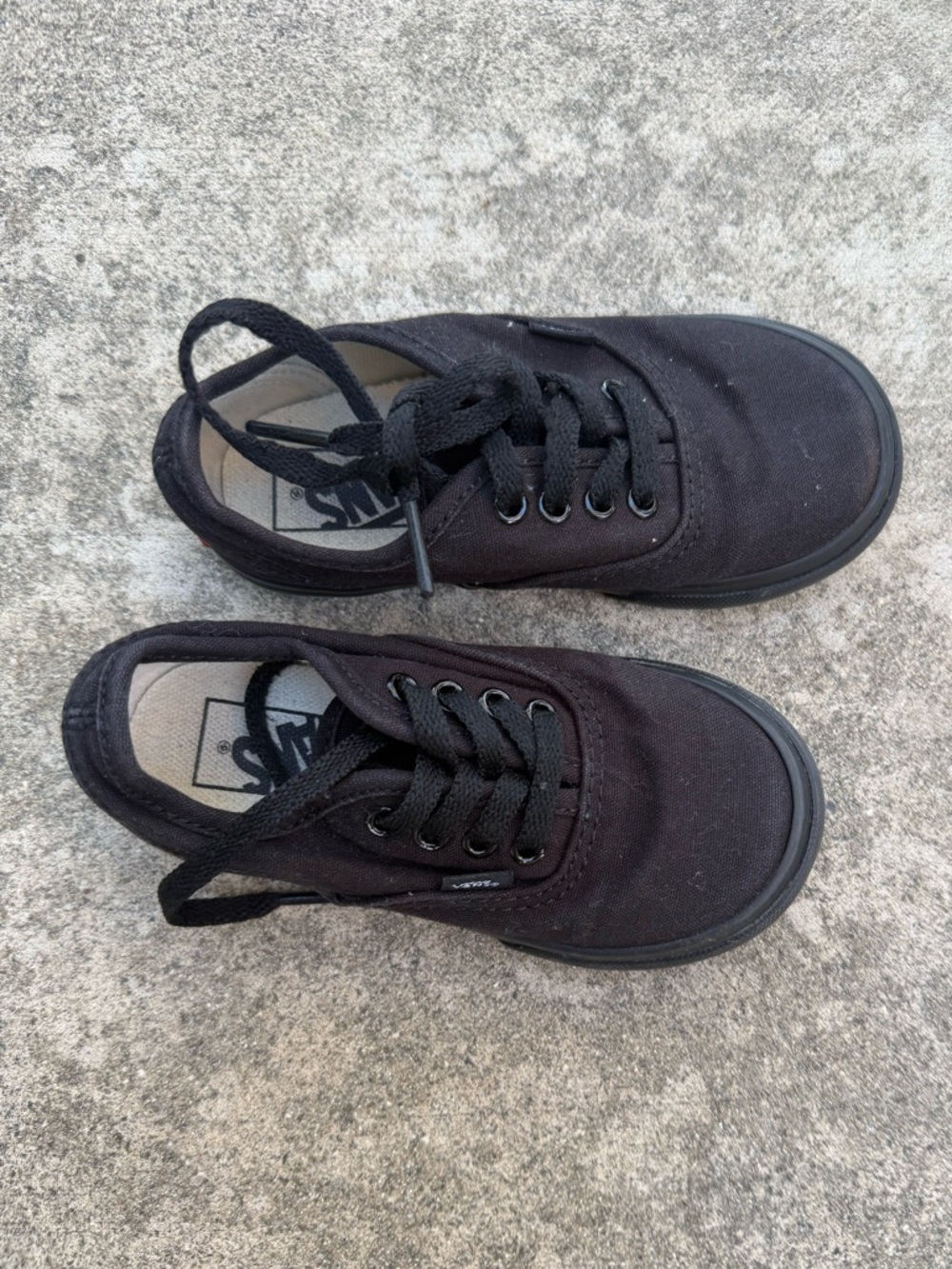 Vans Black Toddler Kids Authentic Low-Top Sneakers 8
